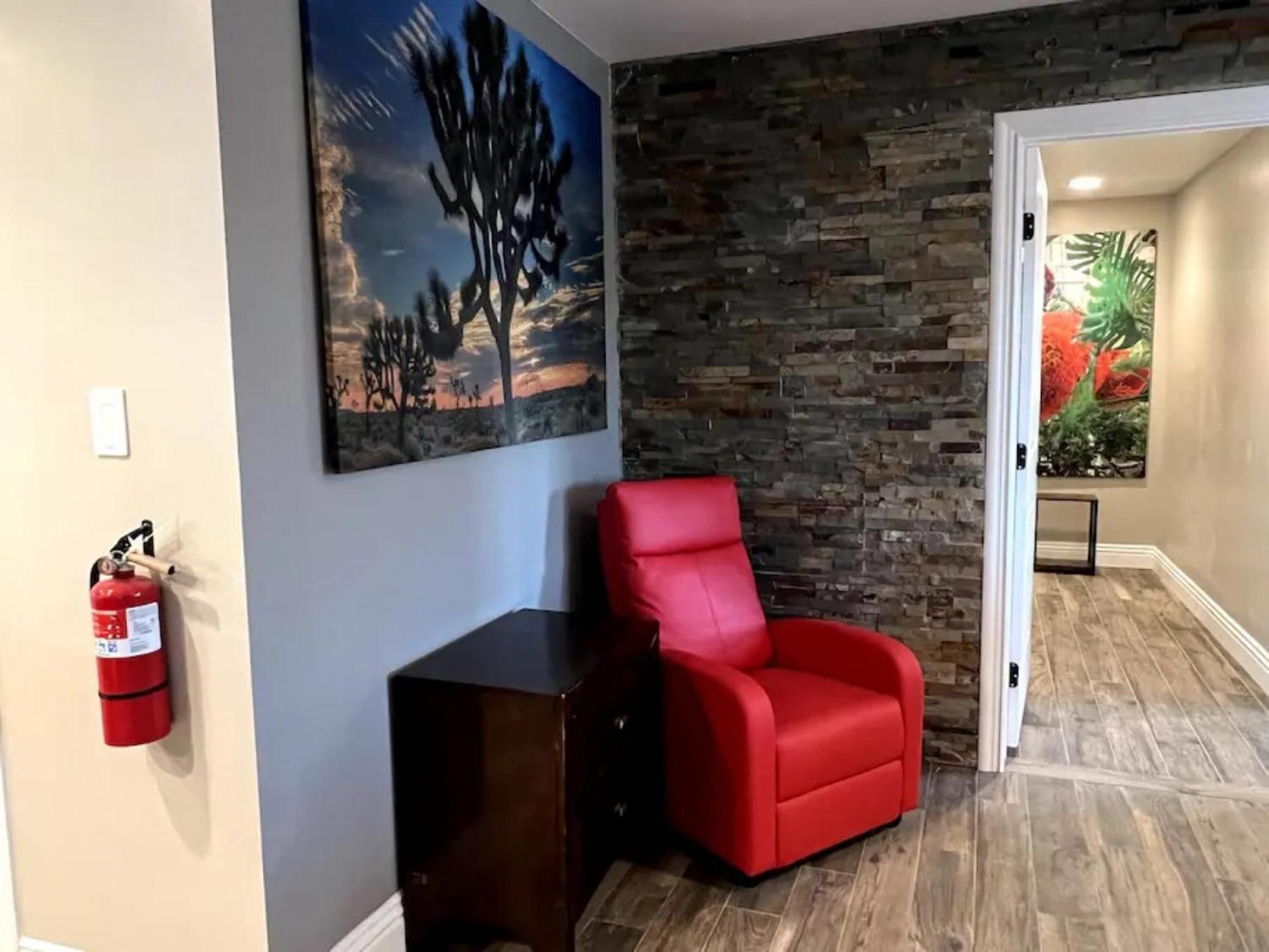 Lux Private Home - Pool, Billiards, 8 Smart Tvs, Board Games, Cotton Bedding - The Stone Sanctuary At Mccullough Hills Trailhead Las Vegas Extérieur photo